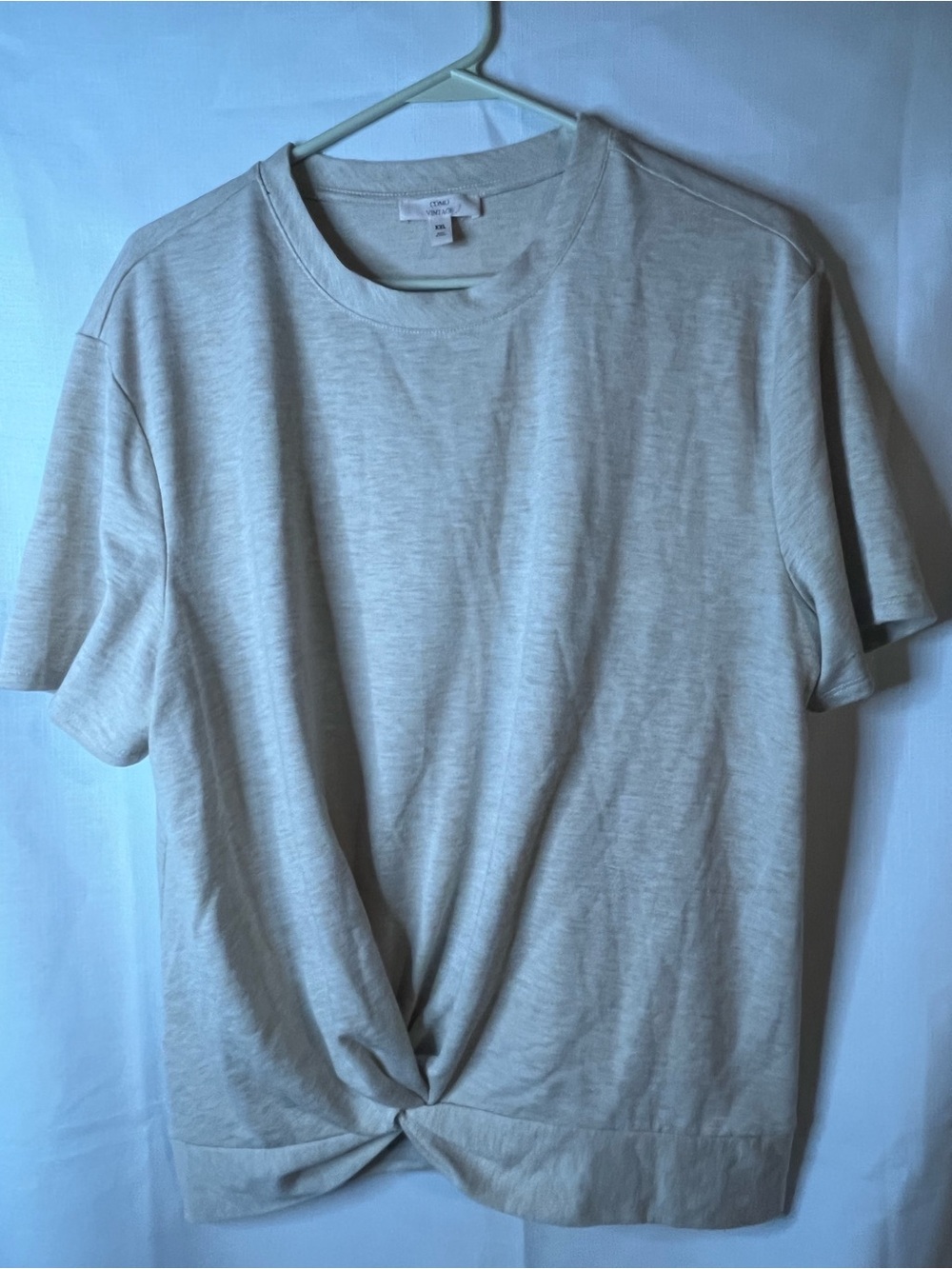 Como Vintage Cream Short Sleeve Knot-Hem Tee
